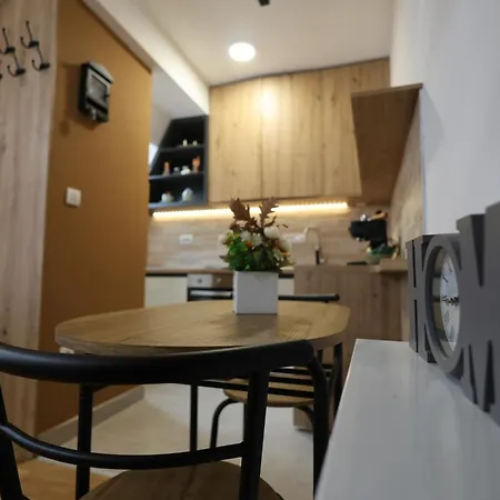 Razvigora - Divcinova Apartment