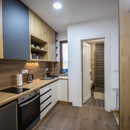 Apartment Razvigora - Divcinova *